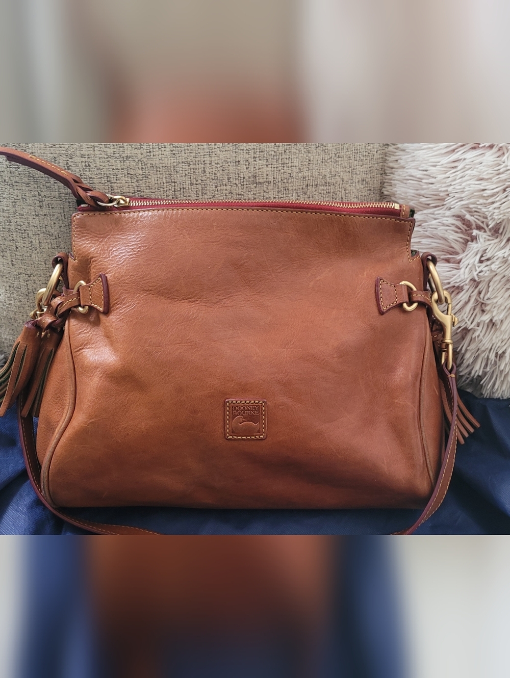 Dooney & Bourke Florentine Hobo Shoulder Bag Natural-GUC - Picture 2 of 16